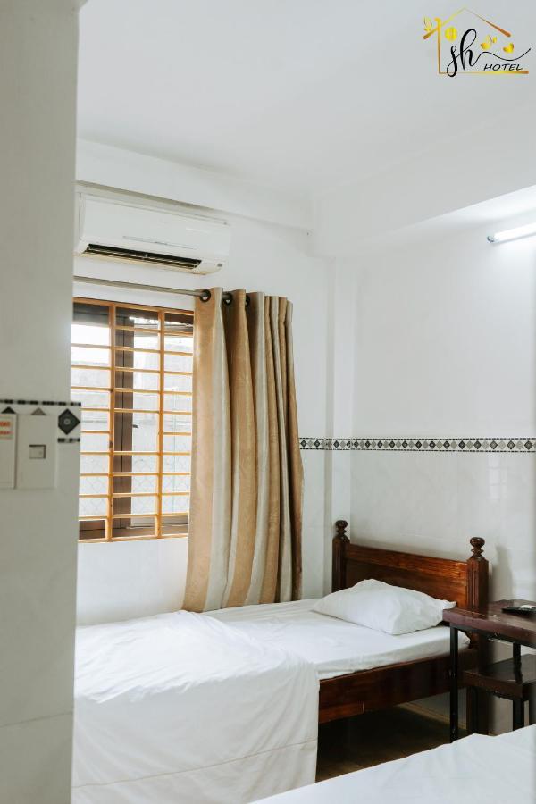 Sh Hotel Hue Exterior photo