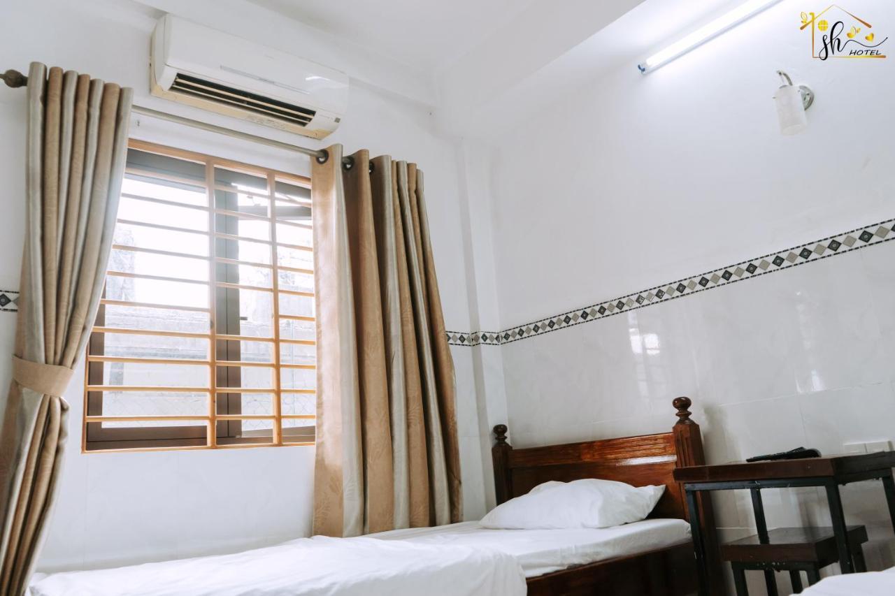 Sh Hotel Hue Exterior photo